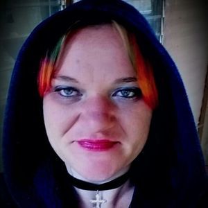 Meet your Posher, Leecee